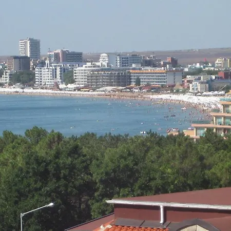 Holiday Vista Del Mar 2 3* Słoneczny Brzeg